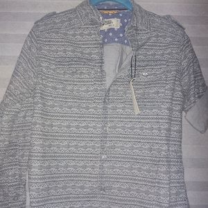 Free planet boys small 8 dress shirt